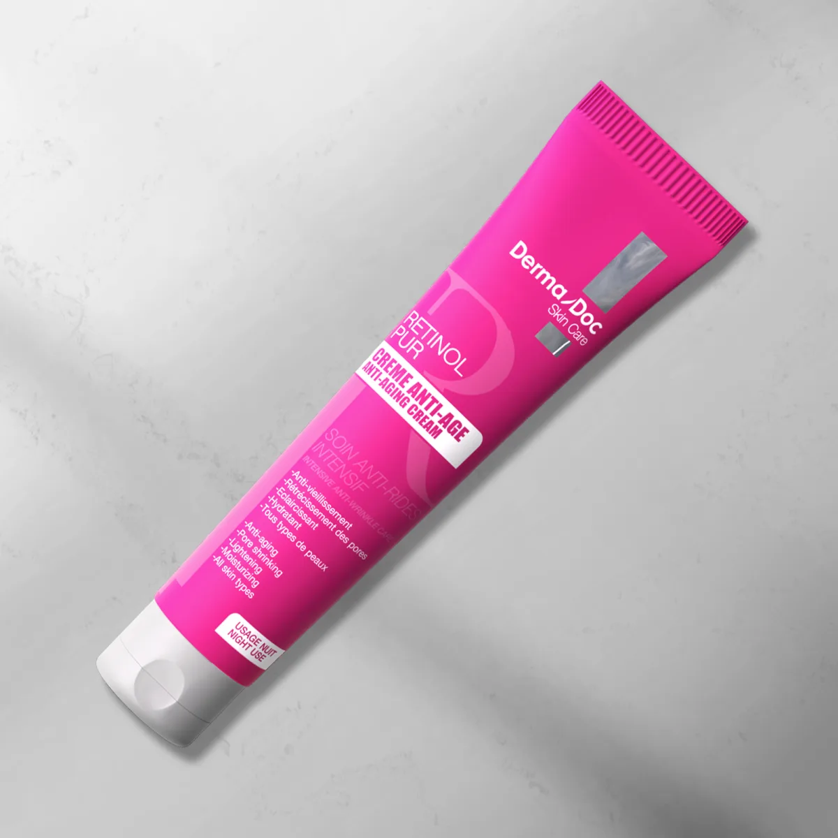 Texture de la crème anti-âge au rétinol pur DermaDoc